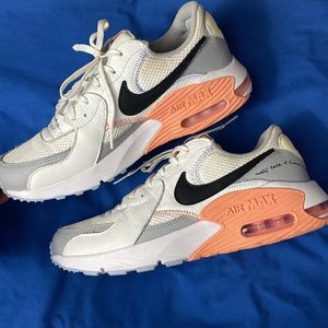 Womens Air Max